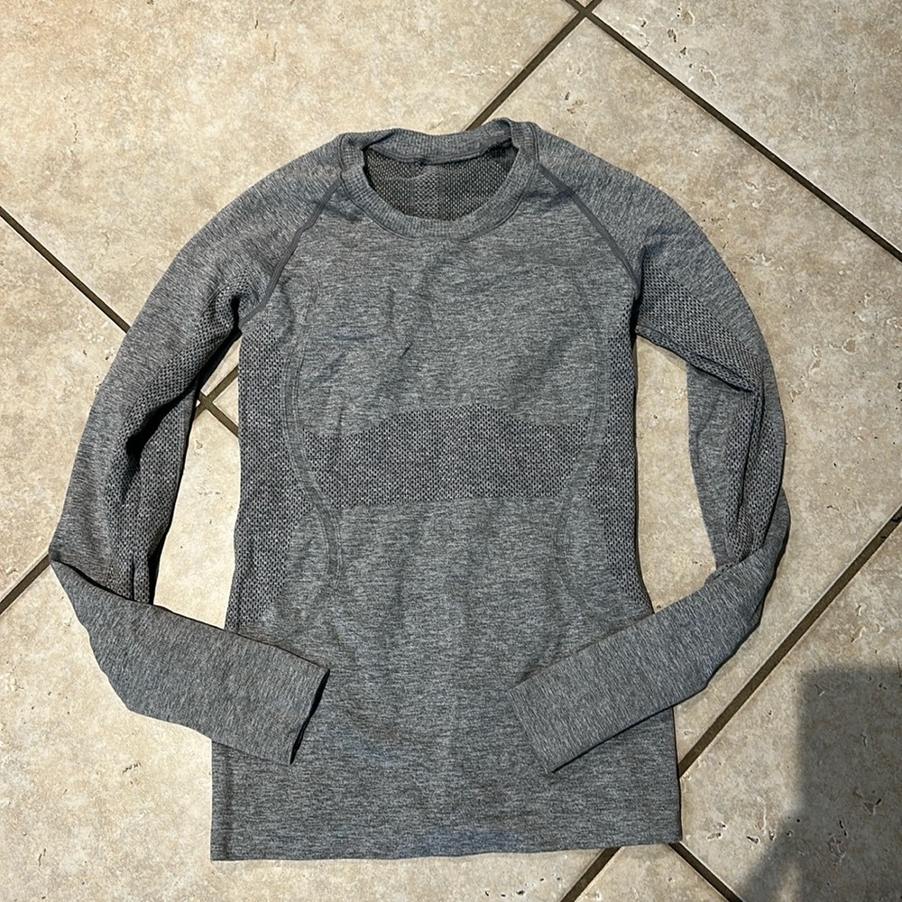 Athleta Momentum Seamless Top - Small